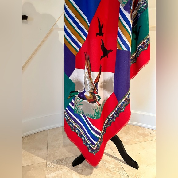 Colorful Loon Scarf - Picture 10 of 11